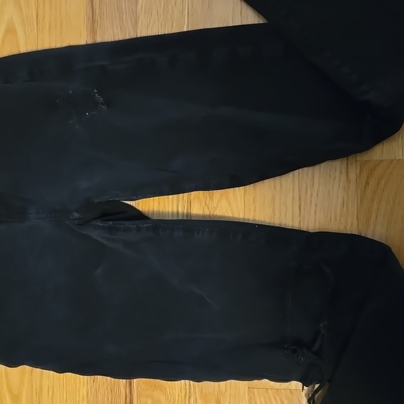 American Eagle Jeans - Picture 2 of 4